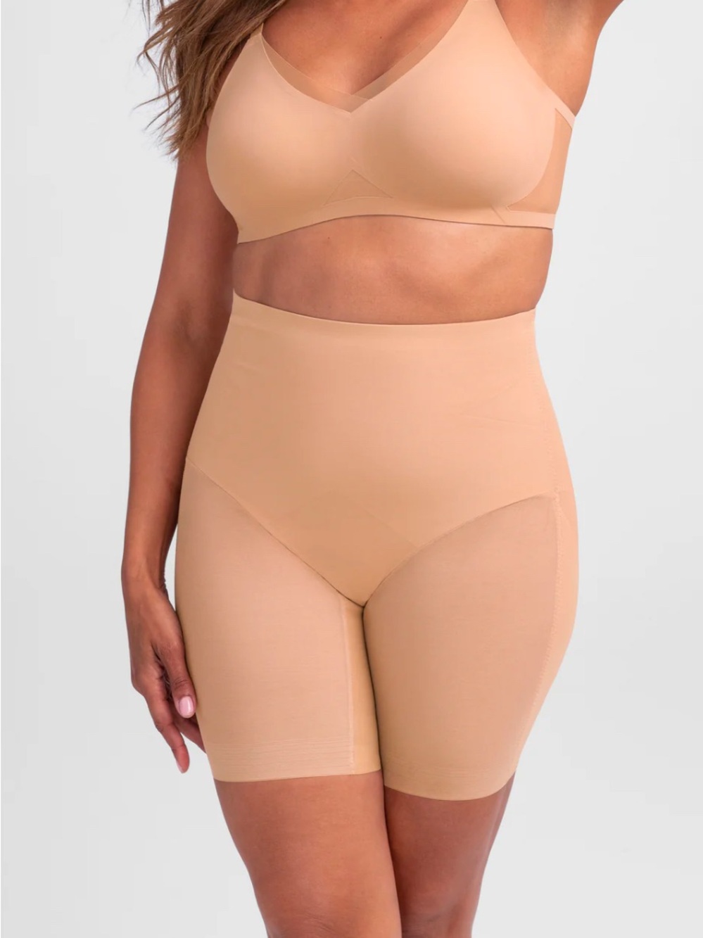 Honeylove Seamless Mid-Waist Shaping Short - Nude